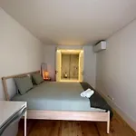 بيت ضيافة In Cozy Shared In The Center Of