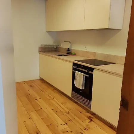 In Cozy Shared In The Center Of