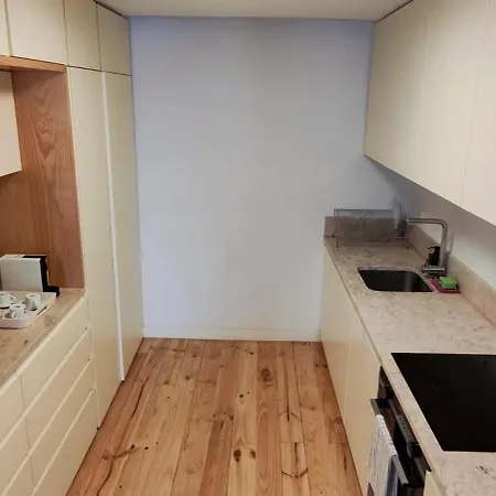 Pensjonat In Cozy Shared In The Center Of *